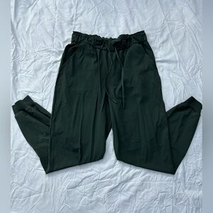 Lululemon high rise joggers size 8